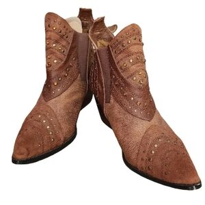 Coconuts by Matisse Western Studded Ankle Booties Brown Pointed Toe Size 7.5